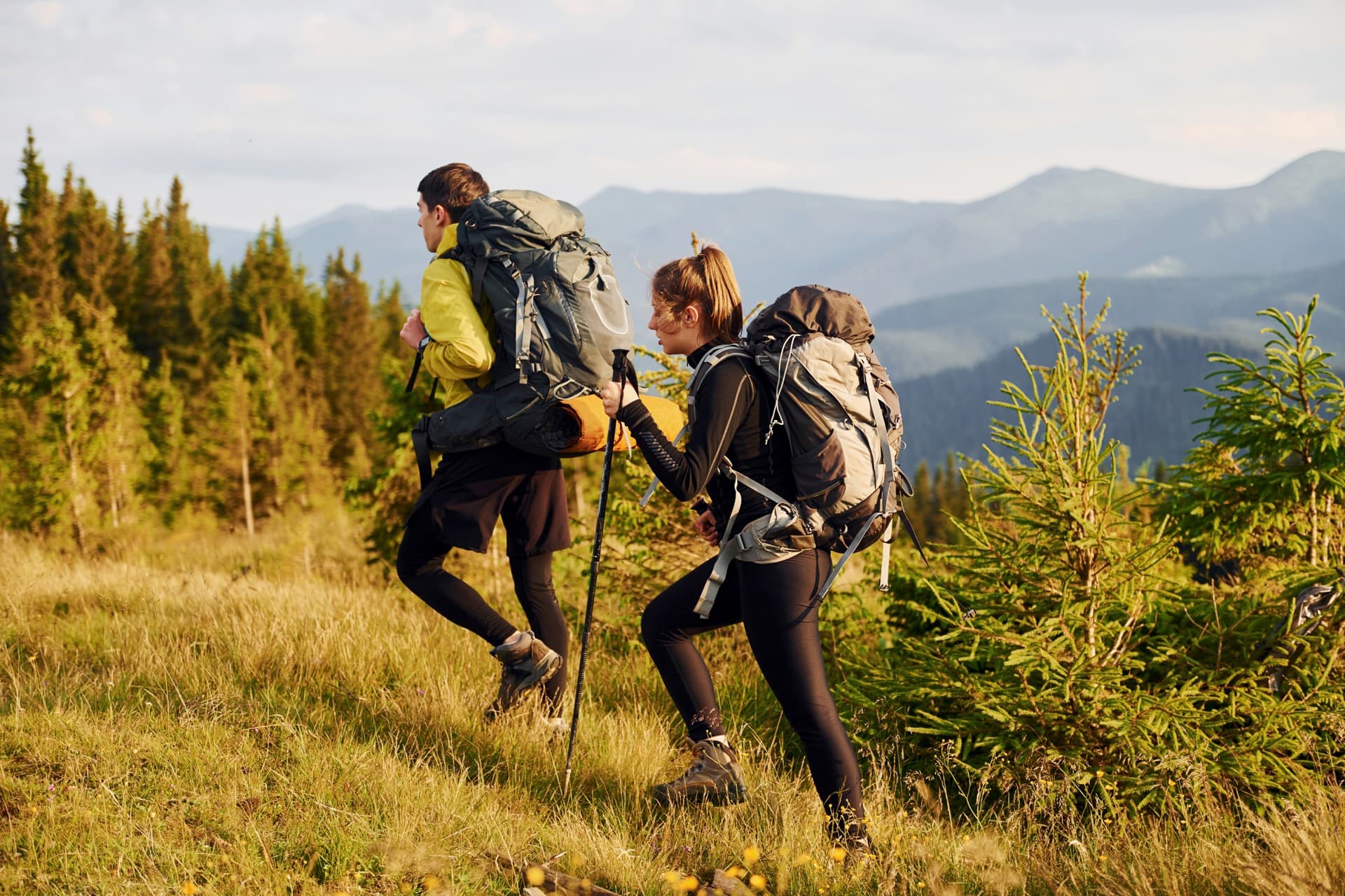 Hip replacement patients hiking together