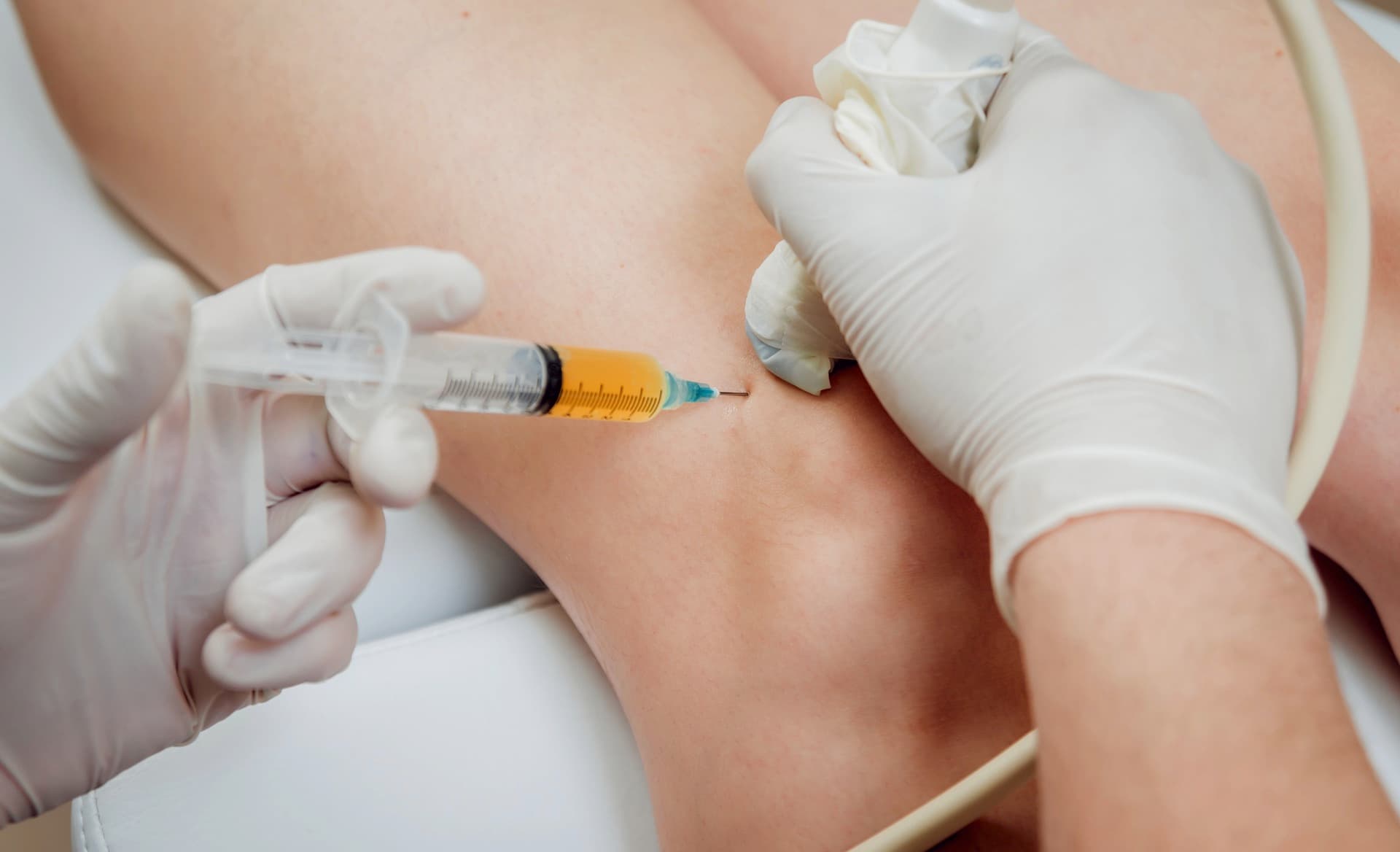 Image-guided knee injection procedure